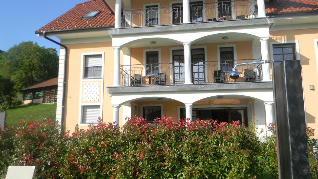 Vila Silva Marija Apartments Pišece Eksteriør bilde